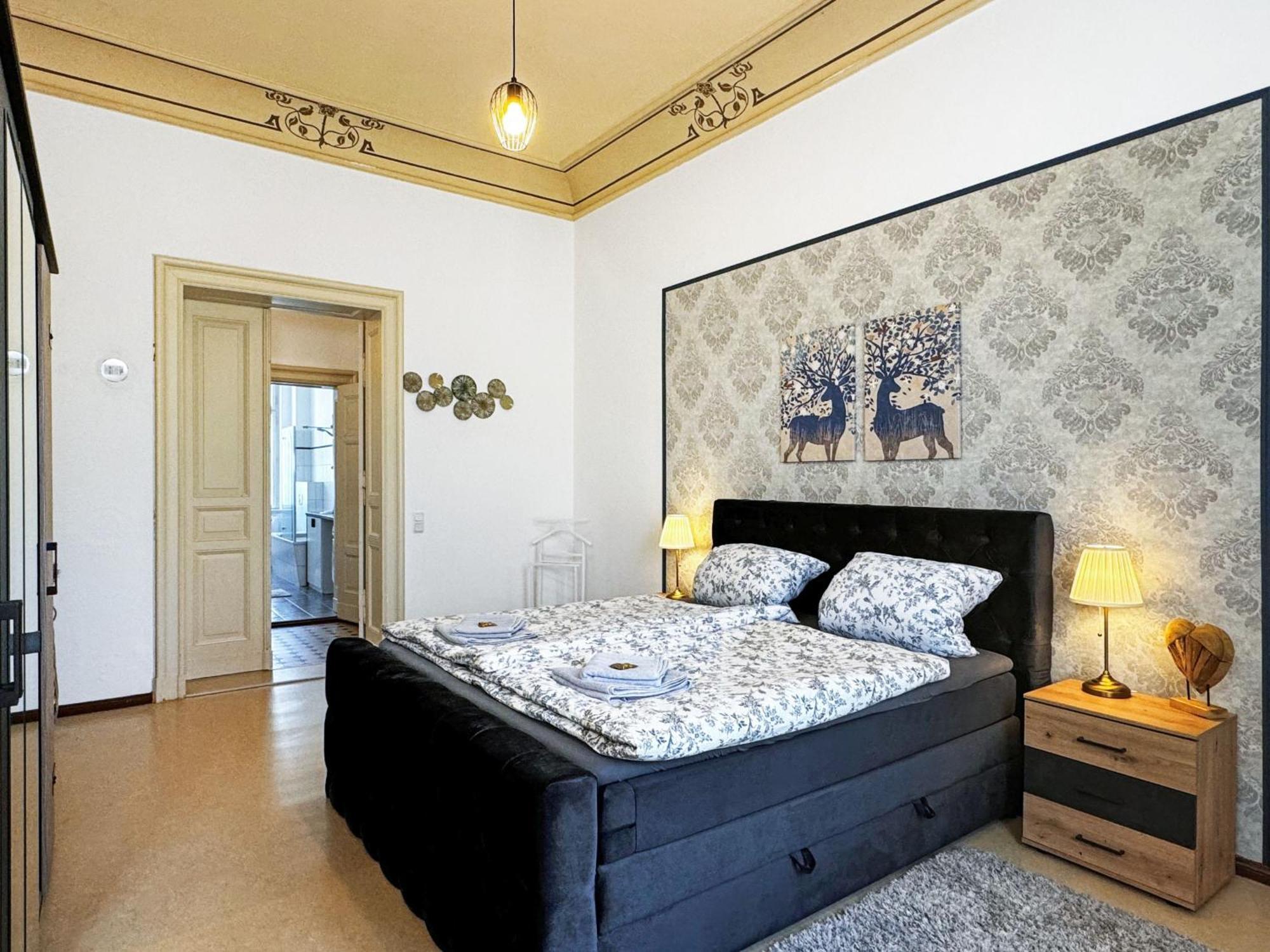 Ferienwohnung Villa Nieske - Jugendstil Denkmal, Free Wlan & Parken, Self Check-In, Smart-Tv Herzberg  Ngoại thất bức ảnh