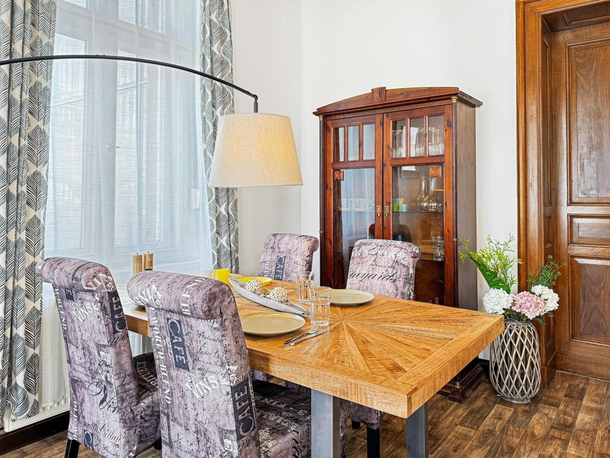 Ferienwohnung Villa Nieske - Jugendstil Denkmal, Free Wlan & Parken, Self Check-In, Smart-Tv Herzberg  Ngoại thất bức ảnh